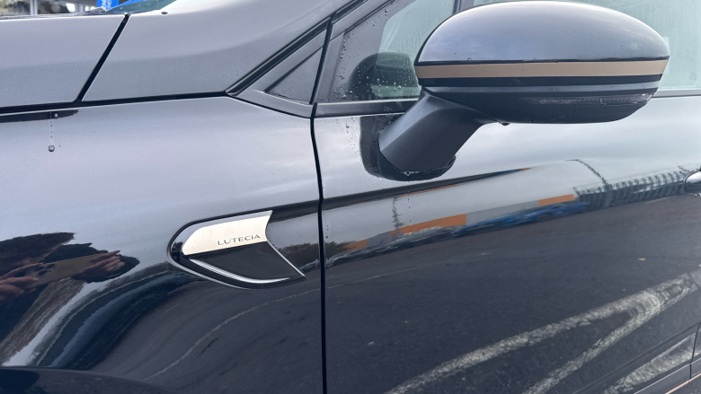 Renault Clio 1.0 TCe 90 Lutecia SE 5dr Petrol Hatchback